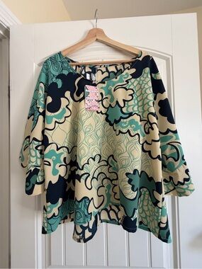 Manuhealii Womens Green & Cream Printed Boatneck Top - Manu aolani
